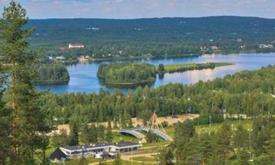 Rovaniemi Nature Tour with Local BBQ Experience and HD Photos