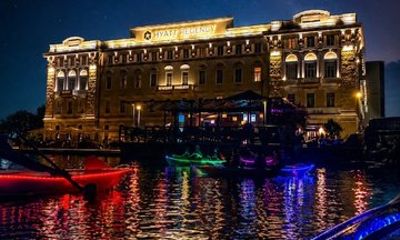 Zadar: Clear Led Kayak Old Town Guided Tour