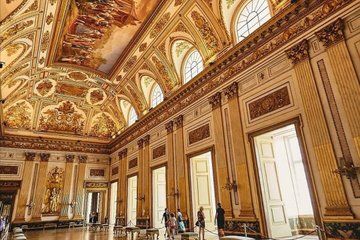 From Naples: Caserta Day Trip in Royal Palace and Designer Outlet