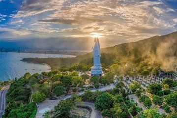 Half-Day Marble Mountains, Monkey Mountain & Am Phu Cave Tour