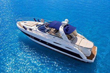 50FT Miami Private Yacht Charter with Jet Skis Included