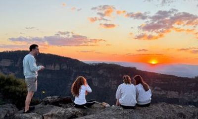 Blue Mountains Wild Kangaroos Hidden Hiking Trails and Sunset