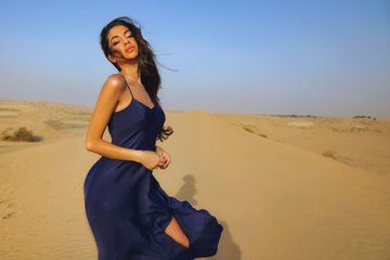 Dubai Desert Safari and BBQ Dinner: Premium, Deluxe or Standard