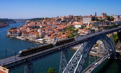Private Transfer from Porto Airport to Porto City Center