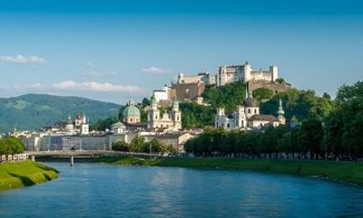 Private Day Trip to Melk, Hallstatt & Salzburg from Vienna