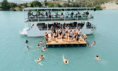 Alanya Green Canyon Boat Mix Cabrio Safari and Mud Bath Tour