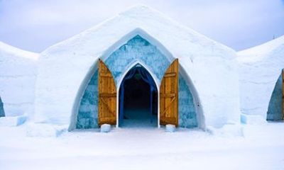 From Kiruna Icehotel Sami Reindeer Museum and City Tour
