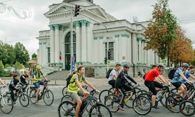Guided Bike Tour of Chisinau's Hidden Gems
