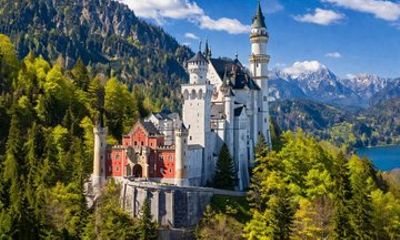 Neuschwanstein Entry Ticket with Guided Arrival Support