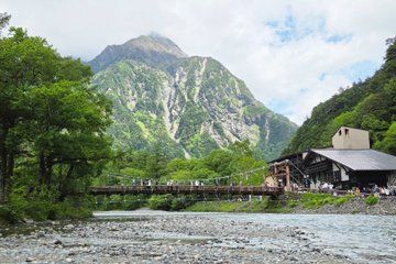 Nagano Kamikochi Morning Nature Walk from Taisho Pond