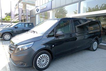 Athens Airport Transfer to Athens with Luxurious Minivan