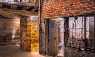 Tour of a Hidden Medieval Street Beneath the City of Norwich