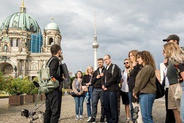 Berlin Royal Boulevard Unter den Linden Walking Tour