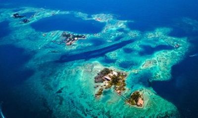 Cartagena VIP Tour 5 Islands with Snorkeling and Beach Clubs and Cholon