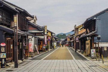 Inuyama Castle and Castle Town Full Day Tour from Nagoya By Car