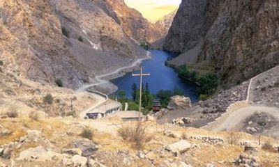 Fann Mountains Seven Lake, Artuch, Iskander Lake and Guide ️