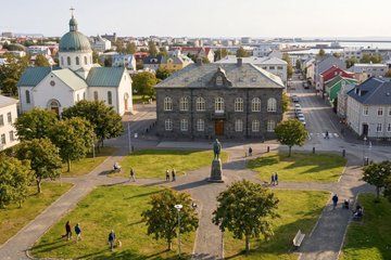 Private Customizable Walking Tour in Reykjavik