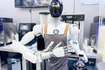 Guangzhou Tech Tour: Robots, Drone Delivery and Driverless Taxi