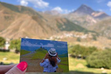 Premium Private Tour: Kazbegi, Gergeti and Chronicles of Georgia