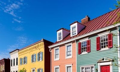 Ultimate Georgetown Walking Tour: History, Politics, Culture