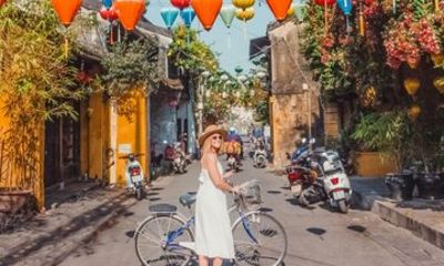 Private Car & Guide: Basket Boat & Hoi An Night Tour