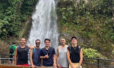 Vang Vieng Full Day tour Waterfall Cave Blue lagoon