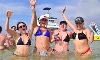 Hip Hop Party Boat