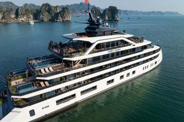 2 Day Luxury Escape on Tulip 6 Star Cruise in Halong & Lan Ha Bay