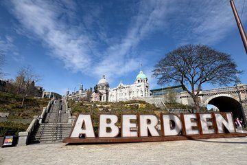 Aberdeen City Centre Walking Tour with Freemasons' Hall Visit