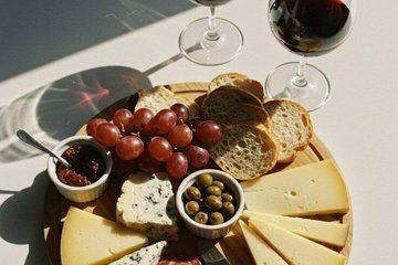 Porto Masterclass Walking Tour with Time Out Market Tasting
