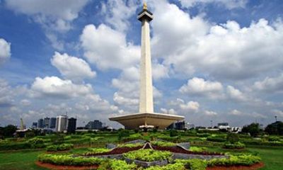 Jakarta Half Day Private Guiding Historical Tour