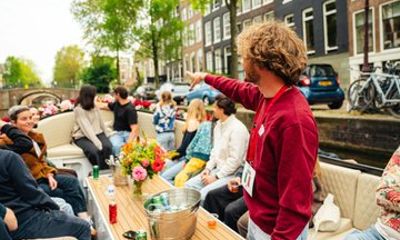 Amsterdam Italian Canal Cruise with Unlimited Drinks Option