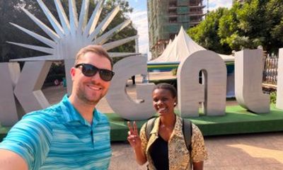 Kigali Private Car Guided City Tour by a Local