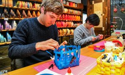 Shin Fuji Guided Tour with Handmade Craft Workshop