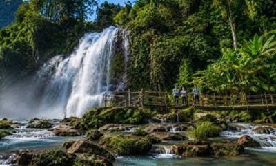 Doi Inthanon Summit and Pha Dok Siew Trek
