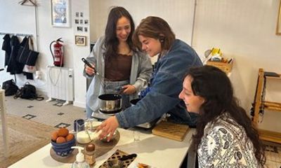 Eat and Bake Porto Private Savory Tour and Pastry Workshop