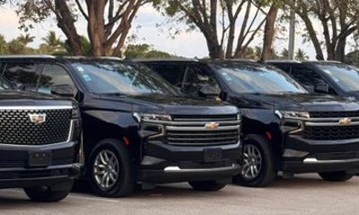 Luxury Limo Transfer from Tampa Airport to Disney World