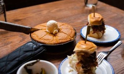 Charleston Historic Downtown Food Tour