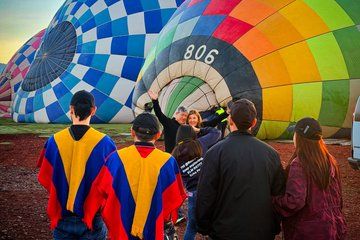 Sunrise Hot Air Balloon Flight Over Teotihuacán from Mexico City