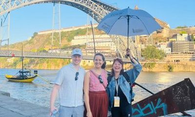 Porto History and Culture Walking Tour with Local Guides