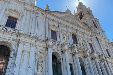 Private Tour Mafra Palace Ericeira Beach Obidos Castle