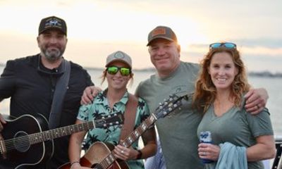 Sandlapper Music Cruise