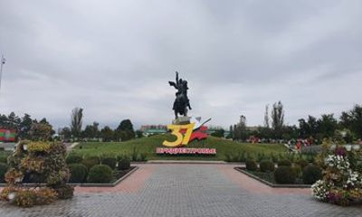 Bucharest to Moldova 2 Day Chisinau and Transnistria Adventure
