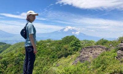Hakone Private Hiking Tour to Mt. Kintoki with Mt. Fuji View