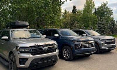 Fully Customizable Anchorage Private Tour by Luxury SUV or Van