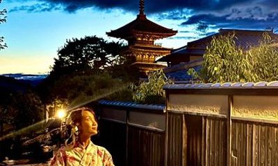 Kyoto Kimono and Yukata Rental in Gion with Hair Styling