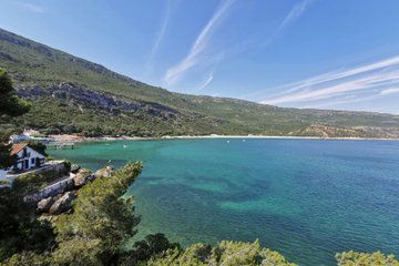 From: Setúbal Private Arrábida Nature Walk & Premium Wine Tour