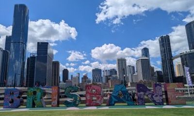 Brisbane Walking Tour with a Local Storyteller