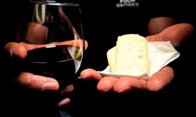 Four Senses | Complete Wine & Cheese Experience