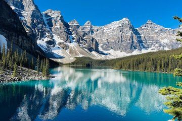 All Inclusive Private Moraine Lake Sunset Tour from Banff